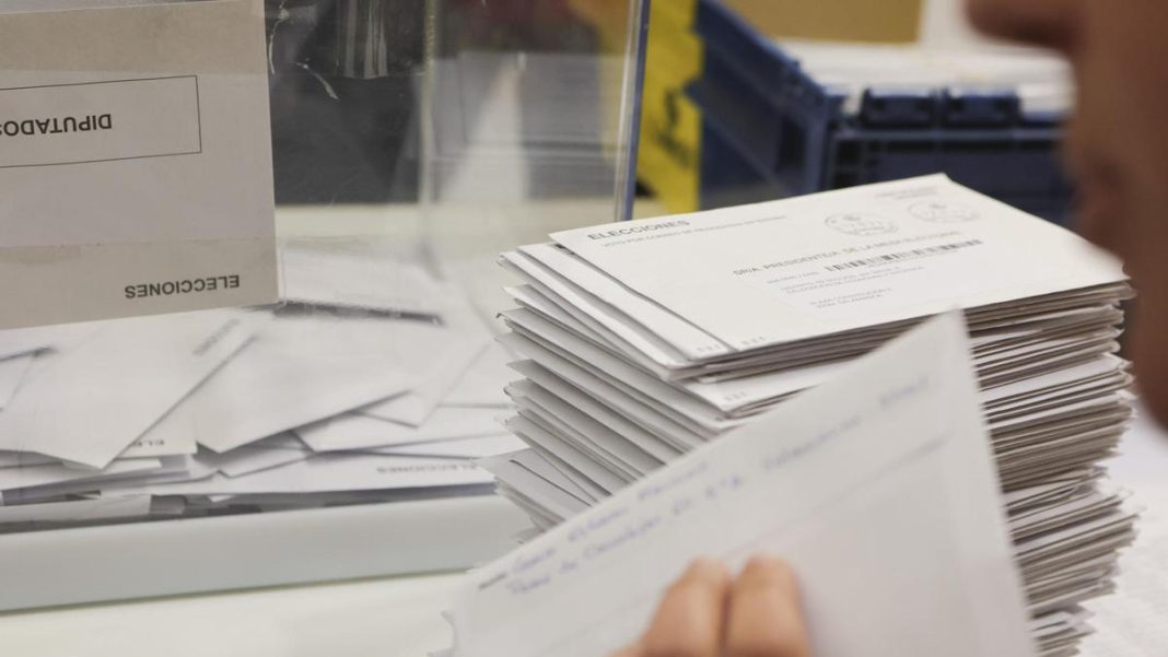 Grupo Ezquerro, por su parte, es una empresa familiar que comenzó como una imprenta tradicional de catálogos y sobres.