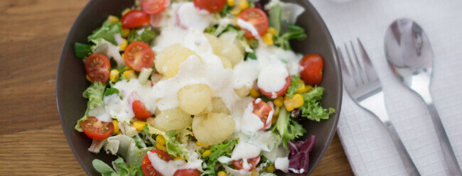 Cómo hacer una ensalada de melón rica, sencilla y muy refrescante 3 Merca2.es 1366 521 Merca2.es