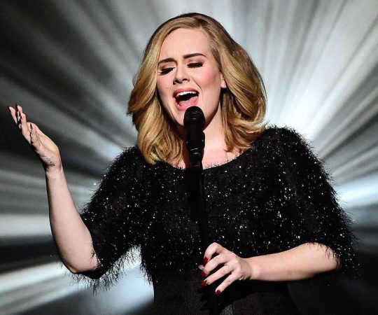 Actuación de Adele