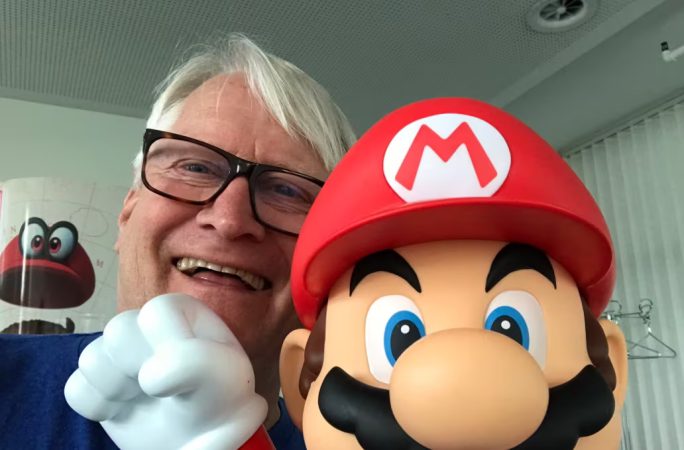 Charles Martinet comunica su retirada.