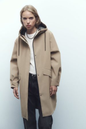 Chubasquero Zara 5 Merca2.es