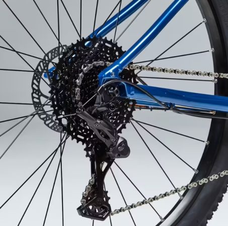 La horquilla de la bicicleta de montaña de Decathlon es hidráulica