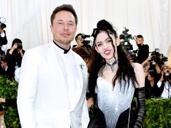Elon Musk y Grimes