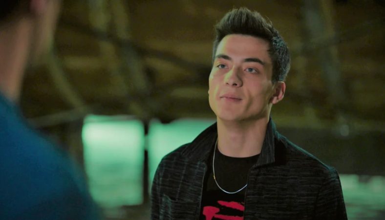 Hermanos: nuevos capítulos marcados por los celos y la venganza 18 Merca2.es Todo se sigue complicando en 'Hermanos'