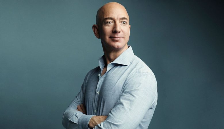 Jeff Bezos, dueño de Amazon, quiere que los humanos solo vengamos a la Tierra de vacaciones 7 Merca2 Jeff Bezos 14 Merca2