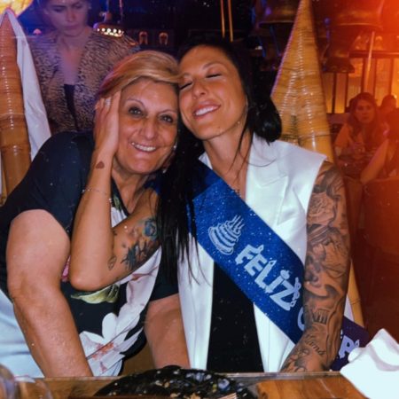 Jenni Hermoso con su madre