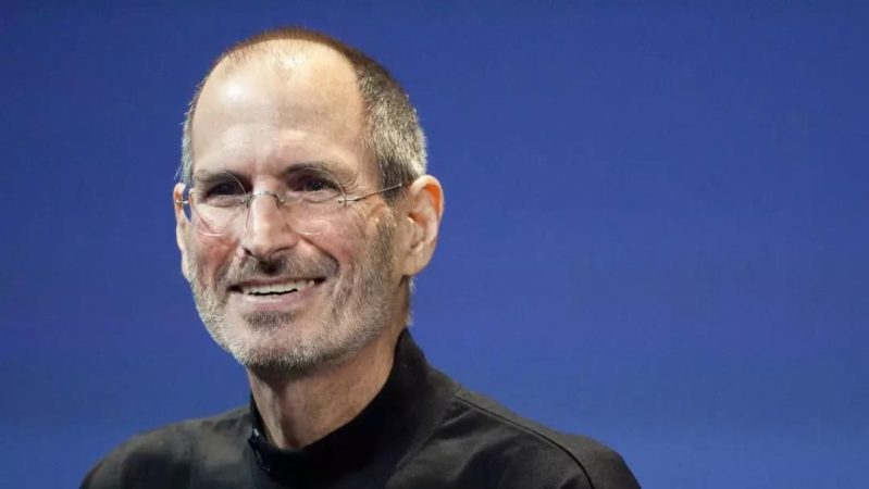 Las primeras opciones: nombres muy distintos al espíritu de de la manzana