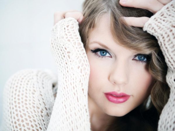 Taylor Swift, una artista de lo más generosa 45 Merca2.es Un fenómeno que tiene múltiples efectos positivos