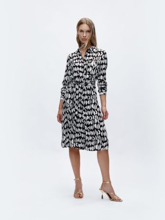 VESTIDO CON ESTAMPADO GEOMÉTRICO