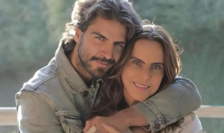 ‘Volver a caer’, la nueva tórrida telenovela con Maxi Iglesias, Kate del Castillo y Rubén Mendoza 62 Merca2.es Las escritoras de la serie “Volver a caer”