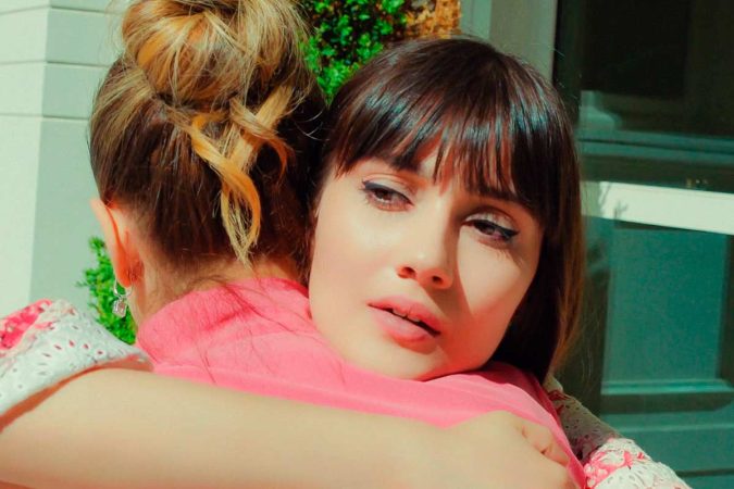 Zeynep se despide de Yildiz