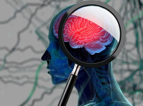 Si fumas siendo adolescente, puedes dañar irremediablemente tu cerebro