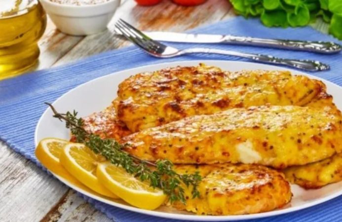 Ingredientes del pollo con mostaza y yogur