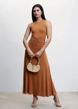 Vestido cintura fruncida de Mango