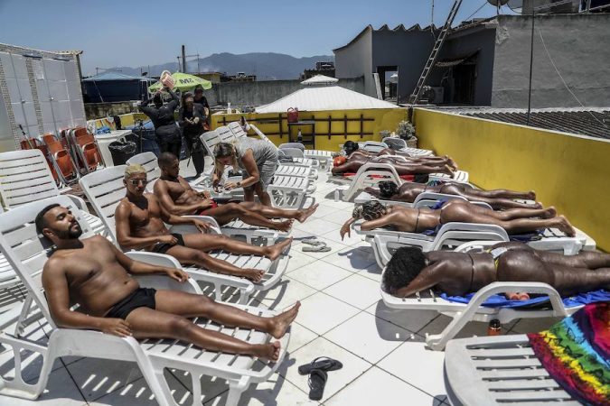 tomando el sol Merca2.es