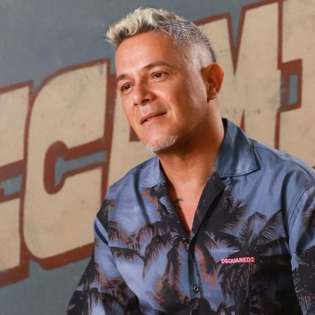 ¿Con quién estaba Alejandro Sanz?