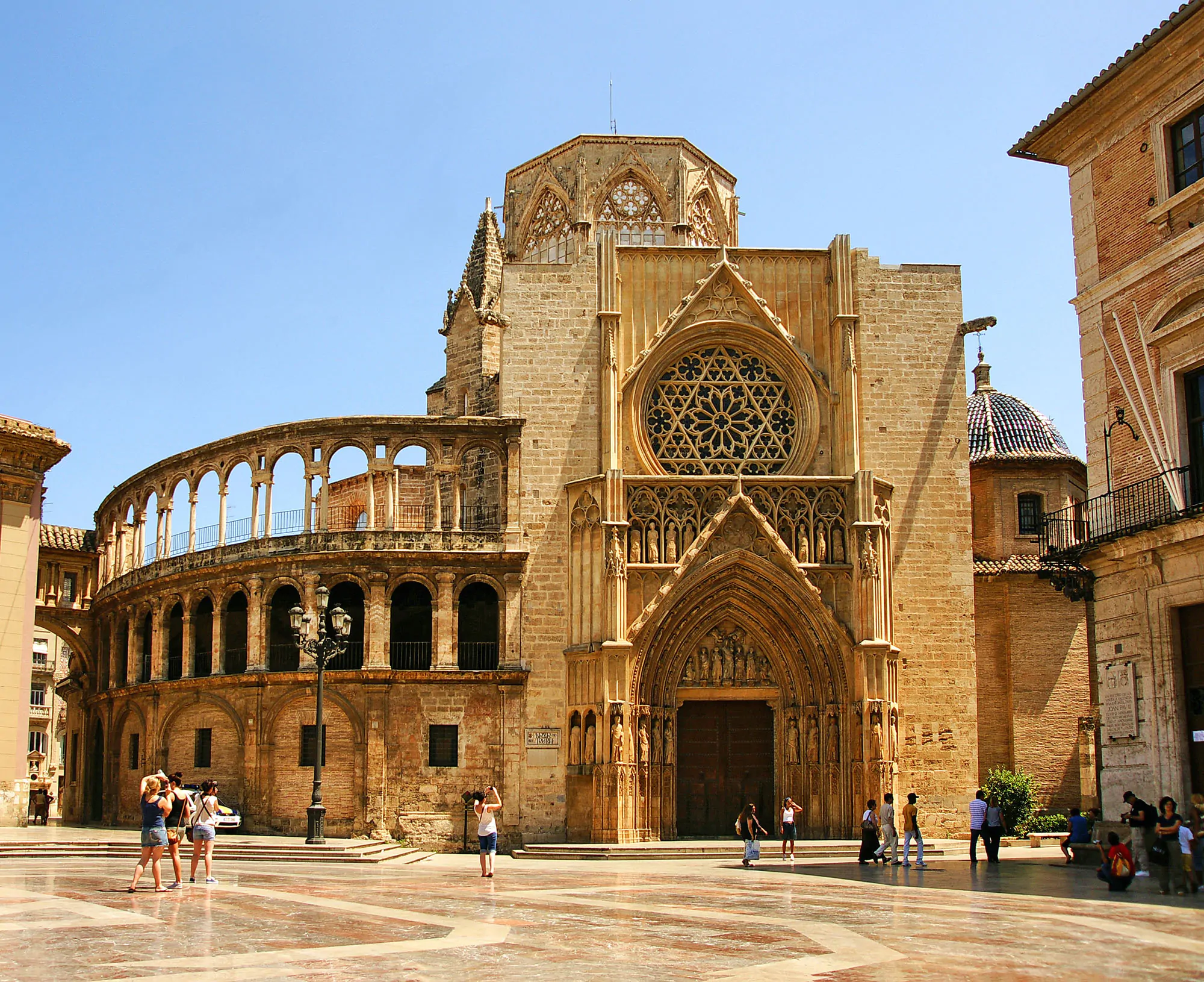 Catedral de Valencia: conoce el Santo Cádiz mezclado con increíbles estilos arquitectónicos