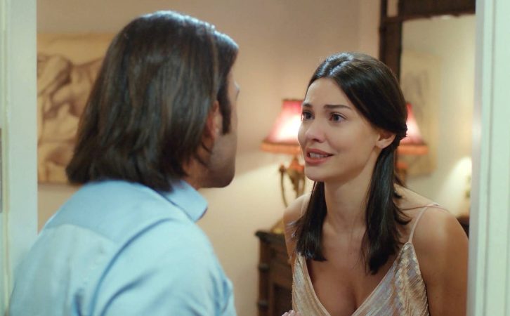 Emir acoge a Leyla