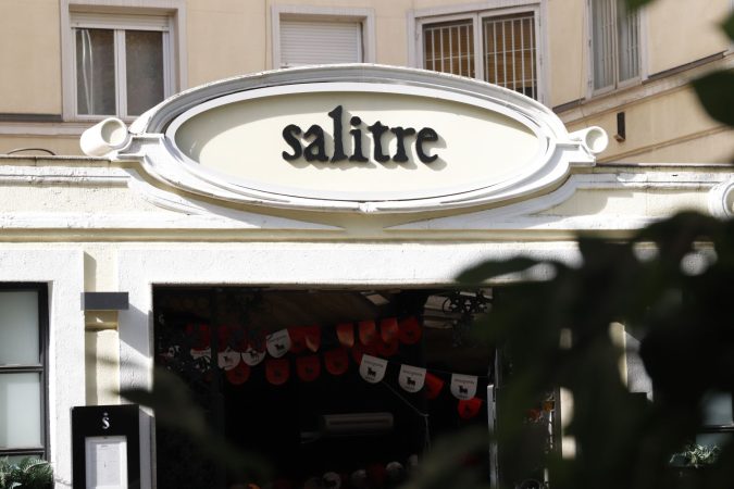 Salitre renueva su imagen en pleno centro de Madrid 3 Merca2.es Fachada 1 1 Merca2.es