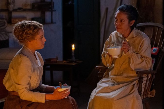 Jana consuela a Ramona