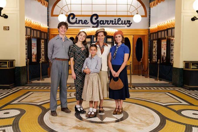 La familia protagonista de La Moderna