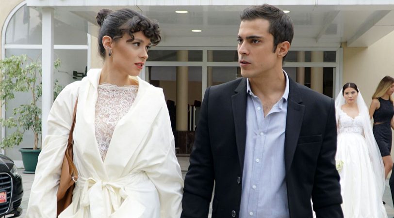 La pareja sale del juzgado