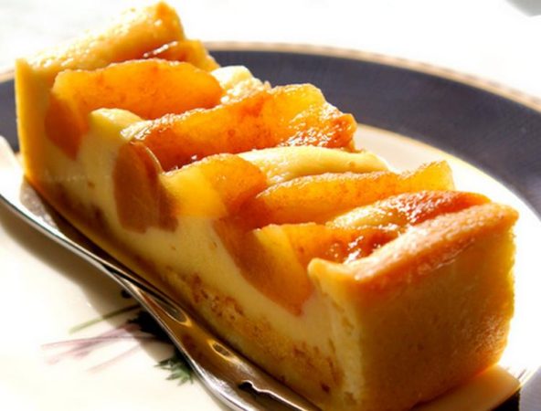 La mermelada de la tarta de manzana y crema es una delicia en si misma