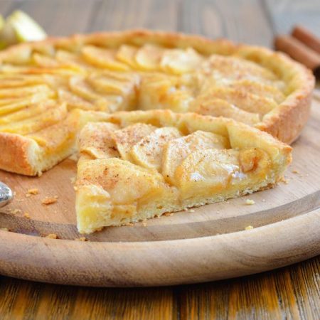 Ingredientes para una tarta de manzana y crema, de 6 a 8 porciones