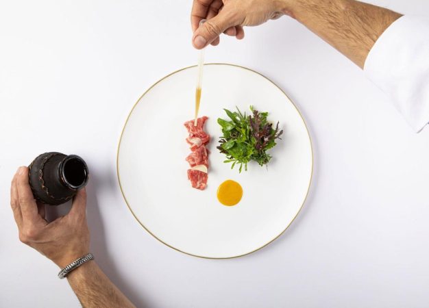 Si hay sitios con estrellas Michelín donde podemos costear la comida