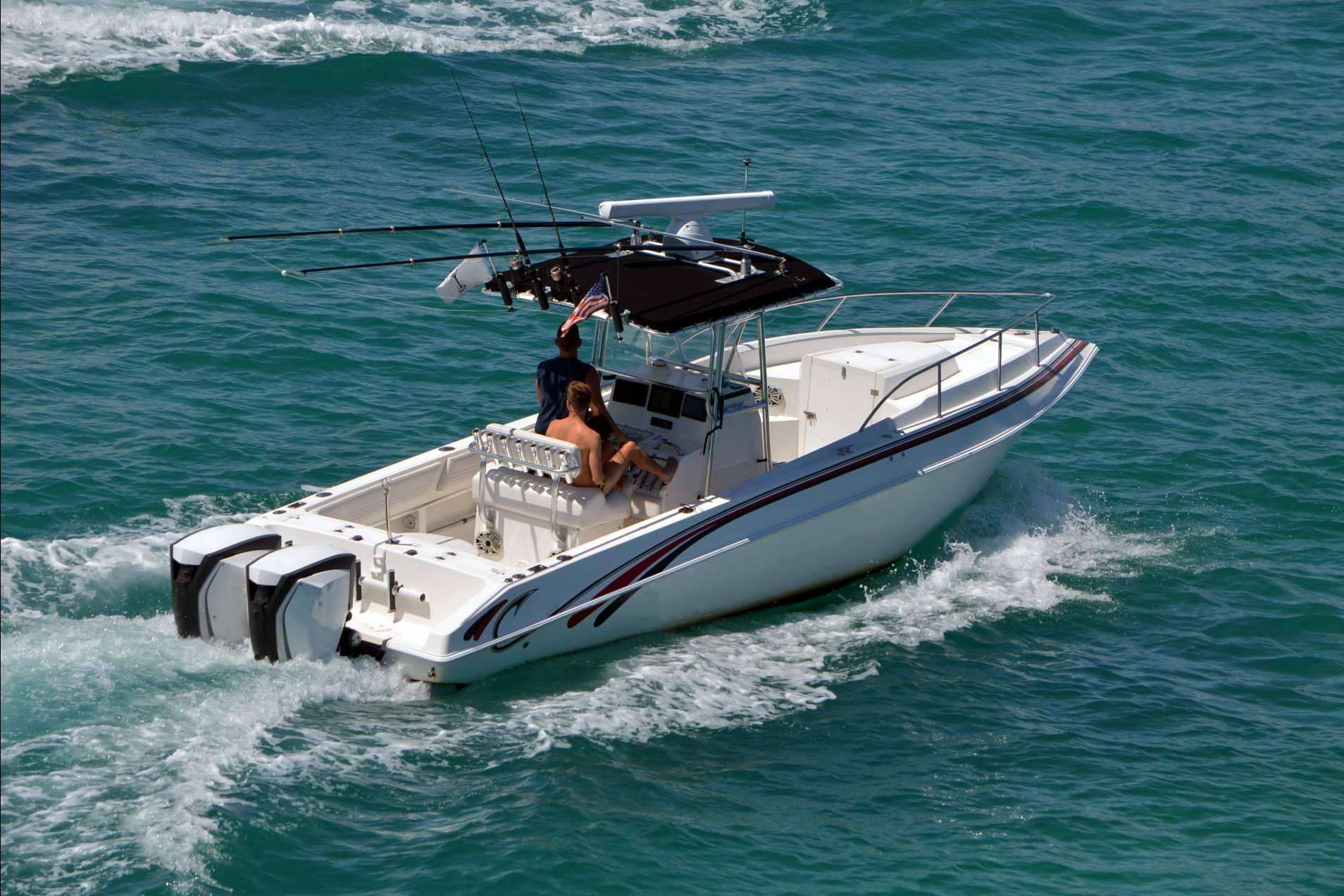 elsegurodemibarco.com, el espacio donde contratar un seguro para embarcaciones a motor