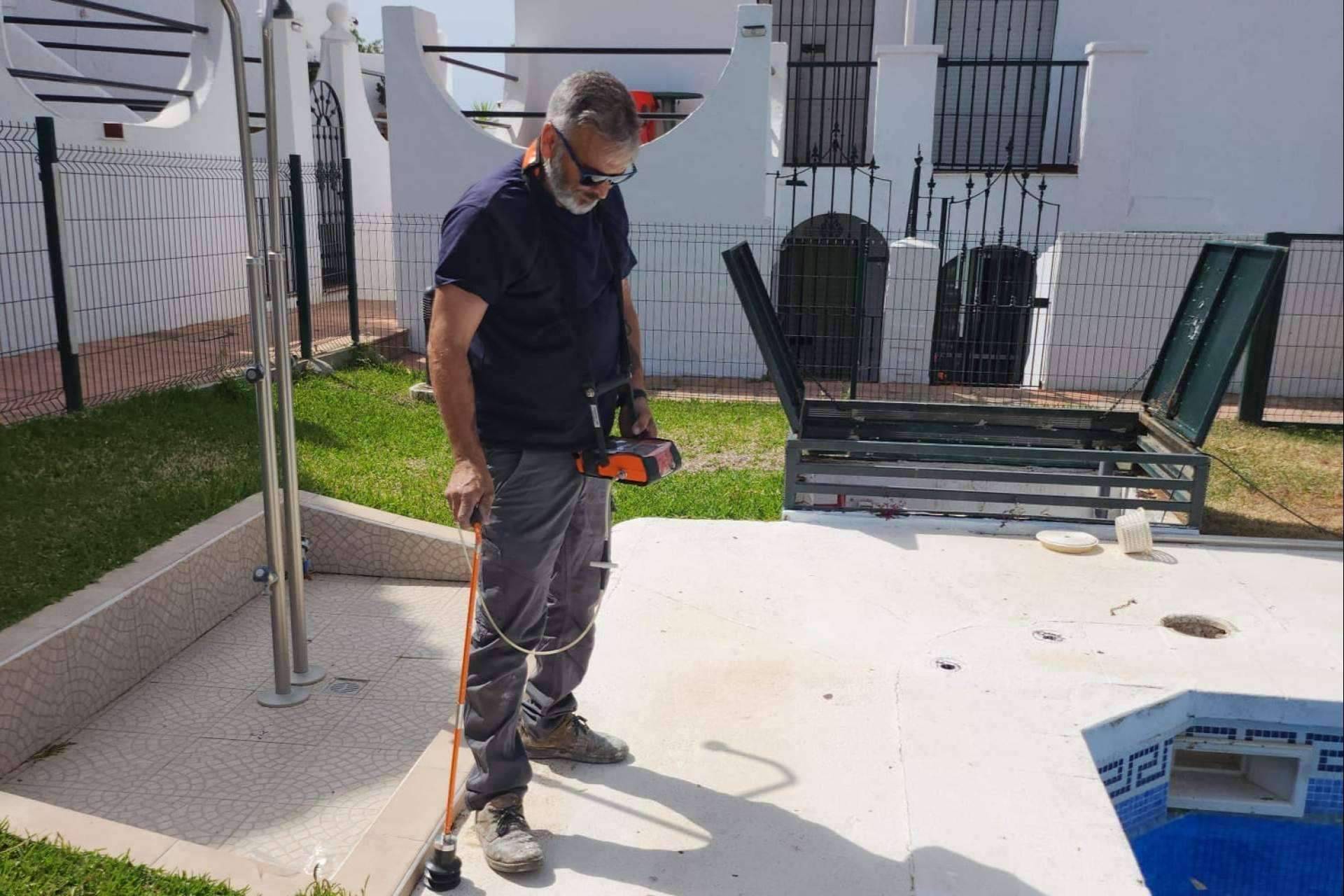 Detectar fugas de agua en piscinas con No Más Fugas