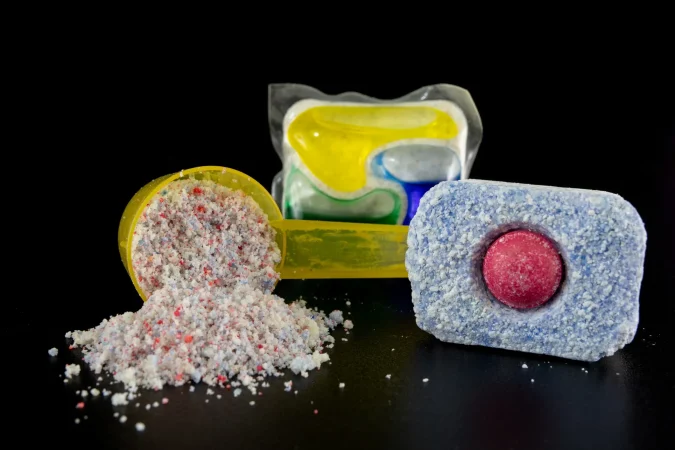 Así que las pastillas de lavavajillas no sólo lavan los trastos
