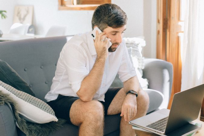 Establecimiento de diálogo y preguntas persuasivas