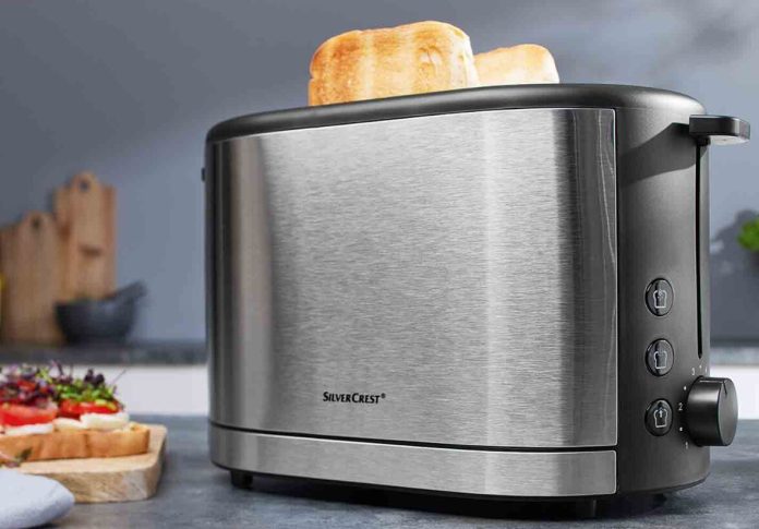 1366_2000-30 tostadora lidl