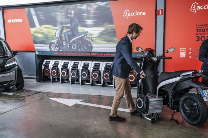 Silence abre sus primeras estaciones de intercambio de baterías en Francia 2 Merca2.es Acciona 2023 05 02 SILENCE 2 Merca2.es