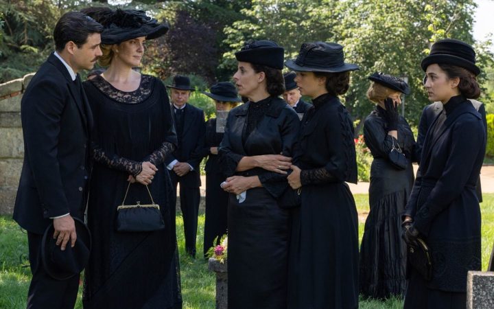 Entierro de Fernando en La Promesa