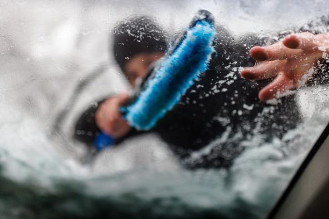 Esta es la manera más rápida de calentar tu coche por dentro cuando aprieta el frío 32 Merca2.es ¿Te gustaría descubrir un método que te permitirá calentar el coche y entrar en tu vehículo con el ambiente perfecto en cuestión de minutos?