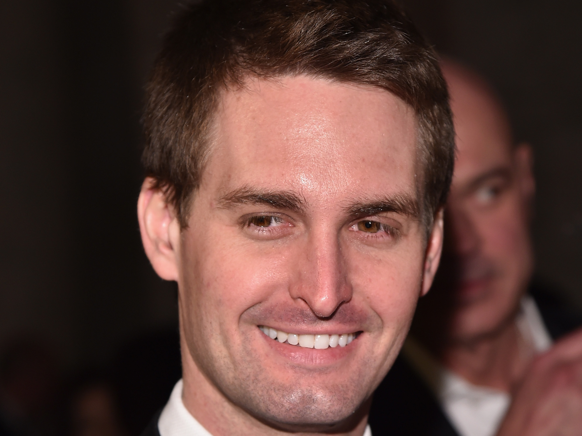 Evan Spiegel y las capturas efímeras: así piensa el fundador de Snapchat 1 Merca2.es ¿Quién es Evan Spiegel?