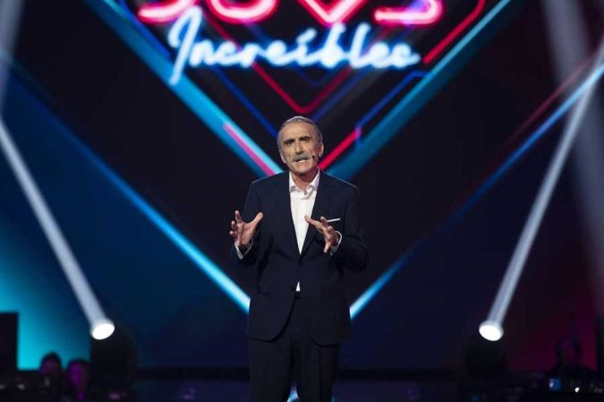 Juan y Medio en Dúos increíbles