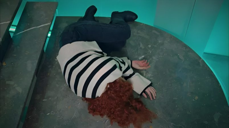 Leyla yace inconsciente