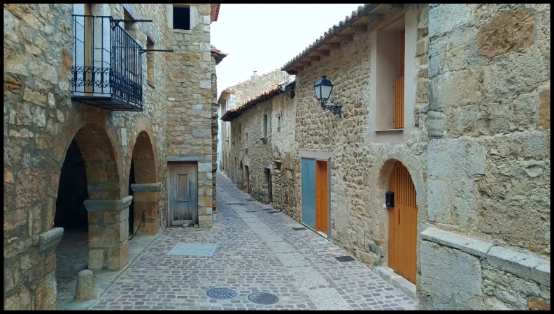 ¿Cuáles son los pueblos más bonitos en el interior de Valencia?