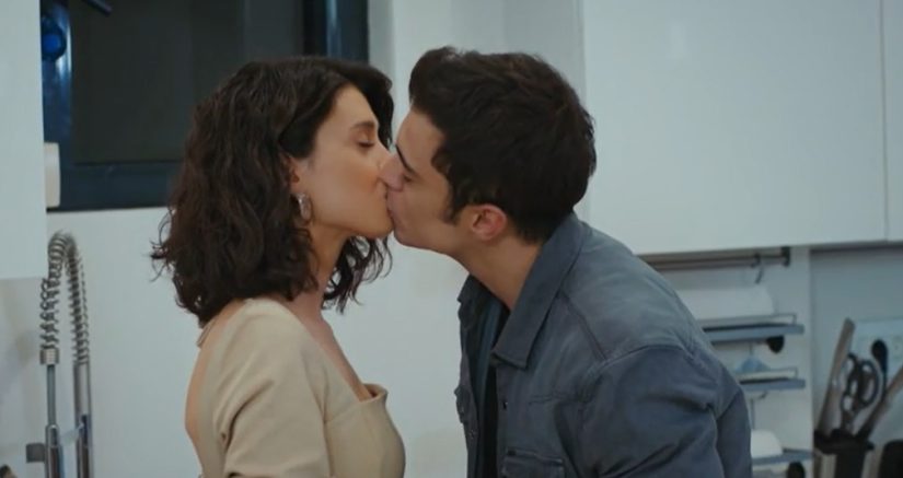 Pecado Original Yigit y Lila Merca2.es