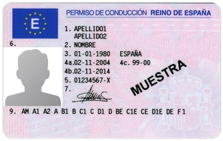 Te pueden quitar 4 puntos y 200 € solo por llevar a alguien en el coche: el aviso de la DGT que nadie esperaba 69 Merca2.es Te contamos todo sobre el nuevo carnet de conducir europeo 9 Merca2.es