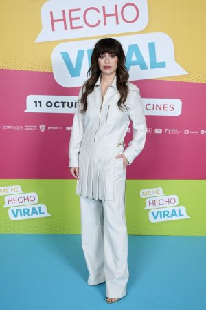 Blanca Suárez se apunta a la moda de la falda pantalón de tablas tendencia que tiene Zara 1 Merca2.es actress blanca su c3 a1rez attends the me he hecho viral news photo 1696327909 Merca2.es