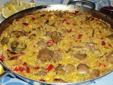 Arroz con verduras y setas, un plato de lo más sano y sabroso 2 Merca2.es arroz seco de verduras y setas md 150856p225554 Merca2.es