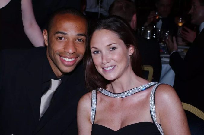 Claire Merry y Thierry Henry