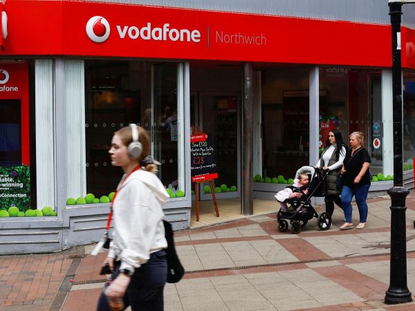 Telefónica, Masorange y Vodafone cuadran el círculo de la fibra óptica para frenar a Digi 1 Merca2.es Telefónica, Masorange y Vodafone cuadran el círculo de la fibra óptica contra Digi