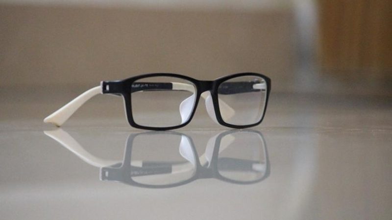 ¿Quieres dejar tus gafas graduadas impolutas y sin rayarlas? Te explicamos cómo 25 Merca2.es gafas