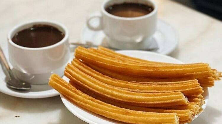 Receta de chocolate con churros caseros ¡para chuparse los dedos! 3 Merca2.es image 11 Merca2.es