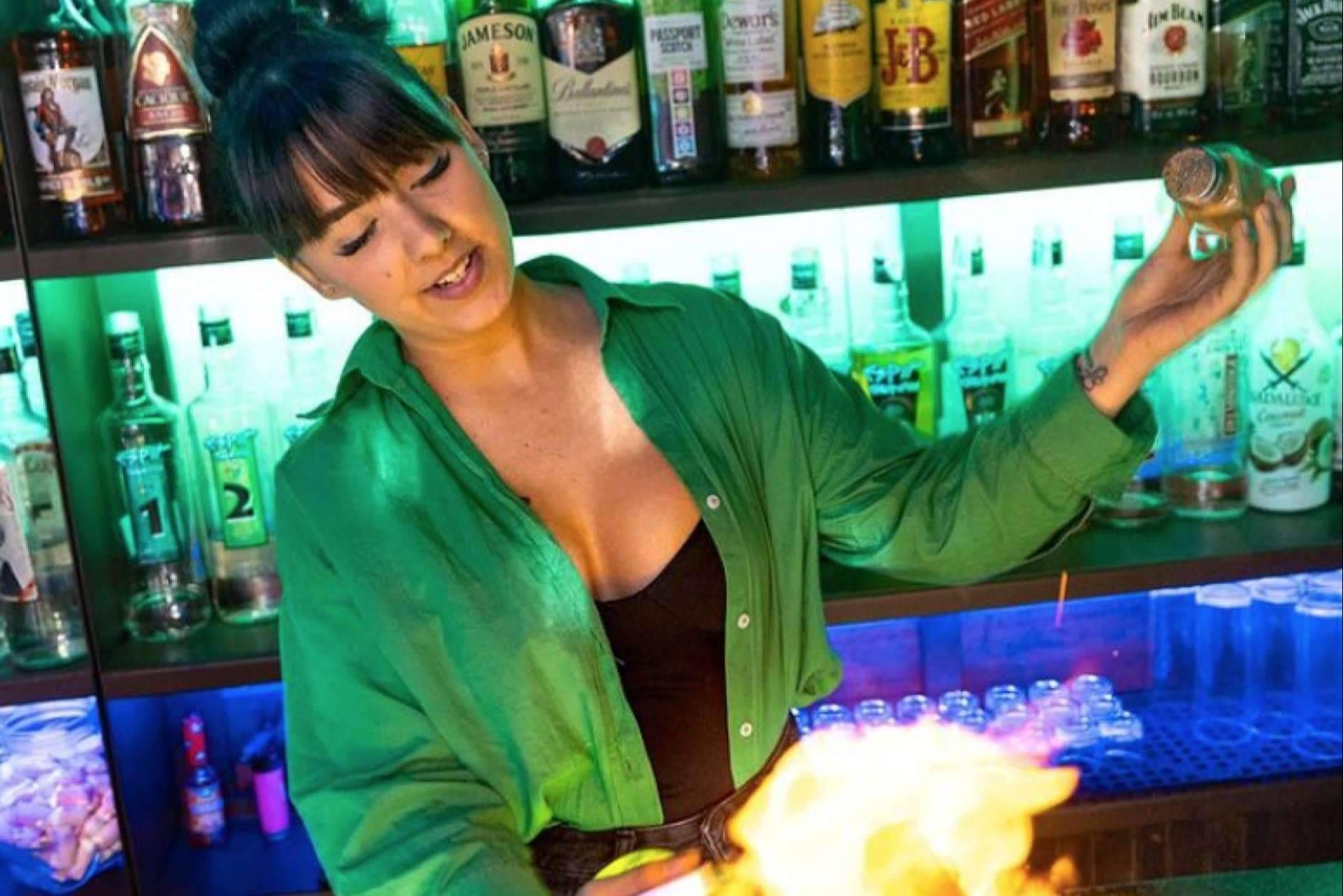 ¿Cómo es la carta de más de 600 chupitos de Commo